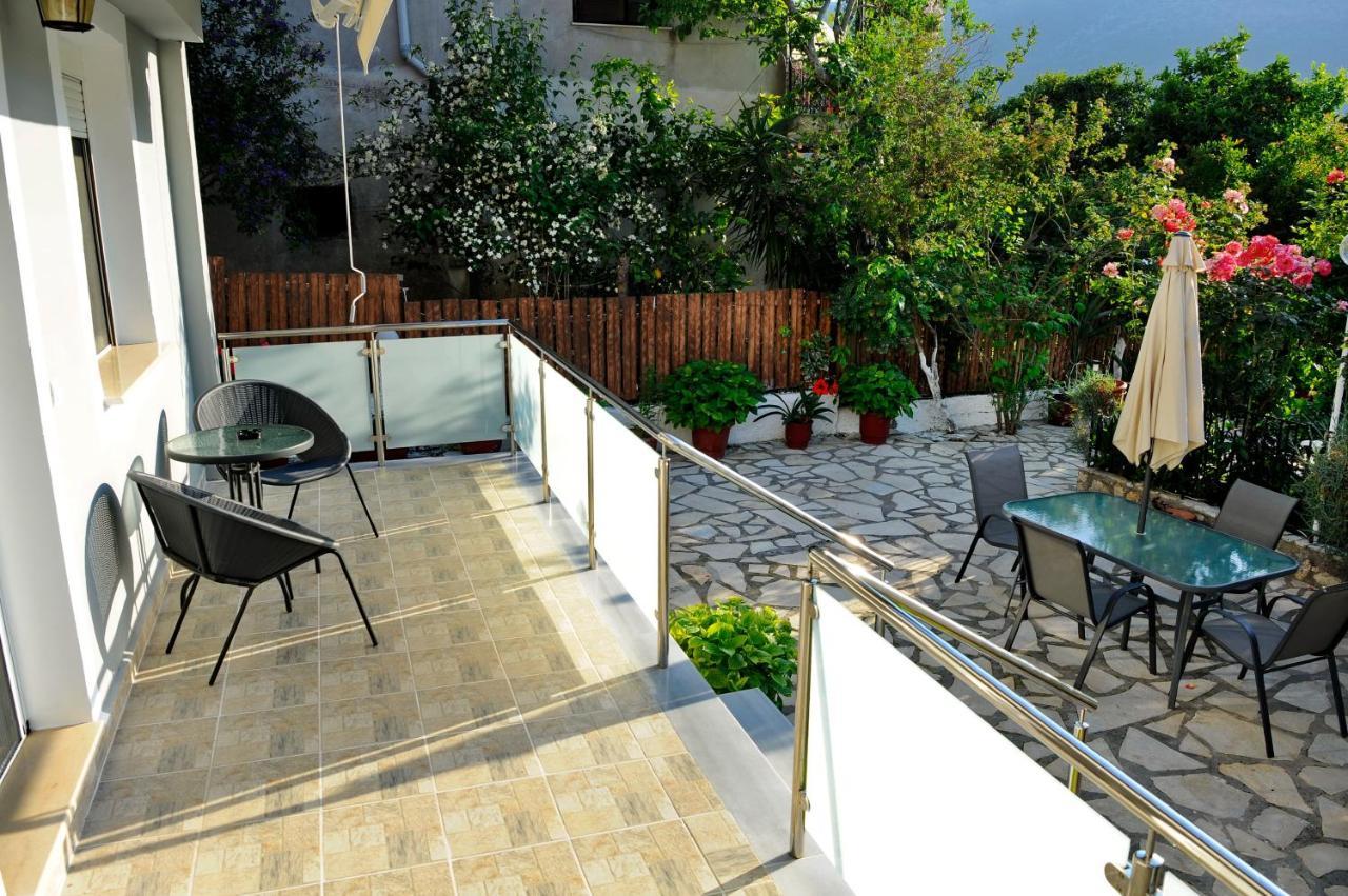 Yénion Spiros House And Studios מראה חיצוני תמונה